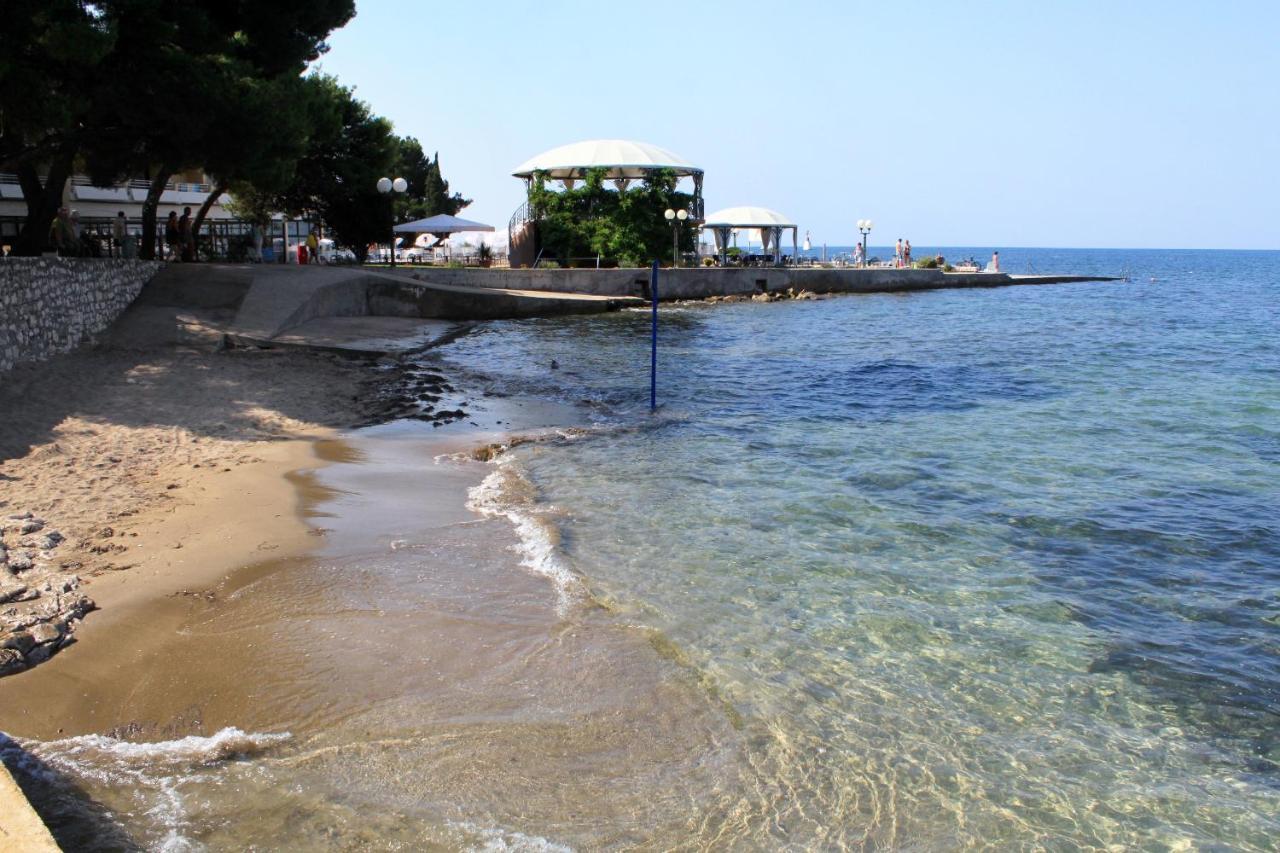 Apartments With A Parking Space Umag - 7039 Kültér fotó
